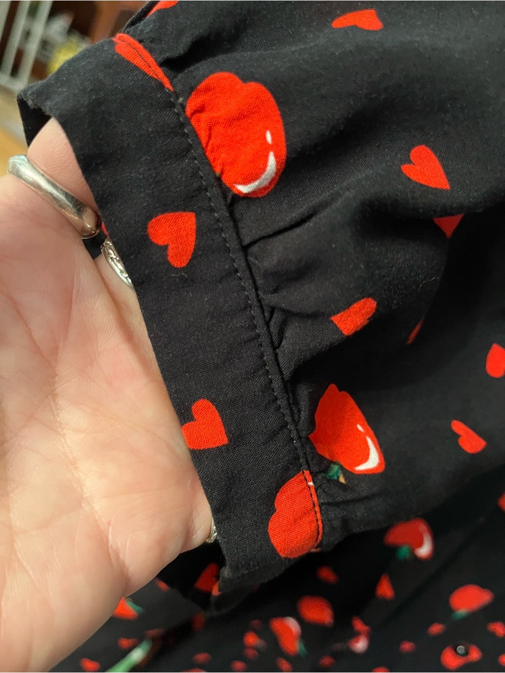 ModCloth Black Blouse with Red Apple & Heart Print Size 18 US - Picture 7 of 12